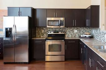 Kenmore Self-Cleaning Oven: Models & How to Use Cleaning Features