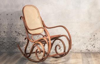 Identifying Antique Rocking Chairs: Styles, Dates, & Values